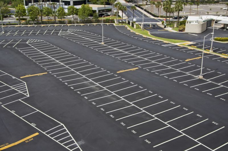 Cost of Commercial Parking Lot Sealing in Salinas, CA